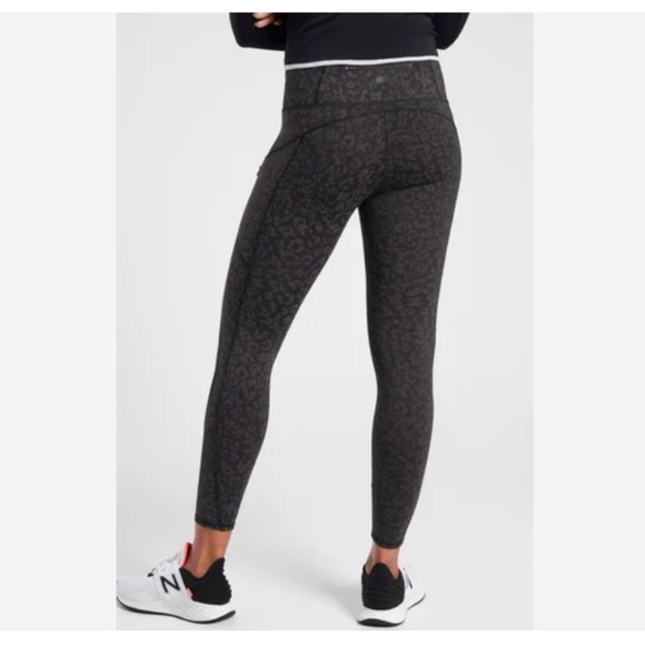ATHLETA Rainier Printed Tights Leggings Leopard Size Medium - Picture 2 of 14